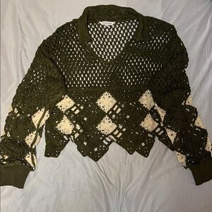 Davi&Dani Green and Cream V-Neck Cut-Out Sweater